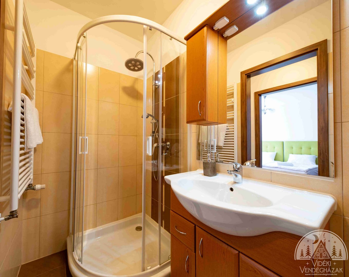 Veritas-Apartmanhaz-furdoszoba_7-1