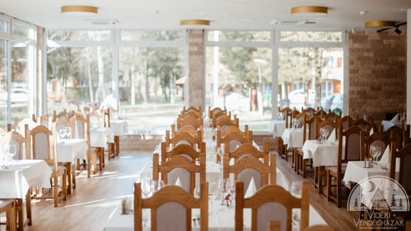 facanos-vadaszhaz-es-rendezvenykozpont_-1